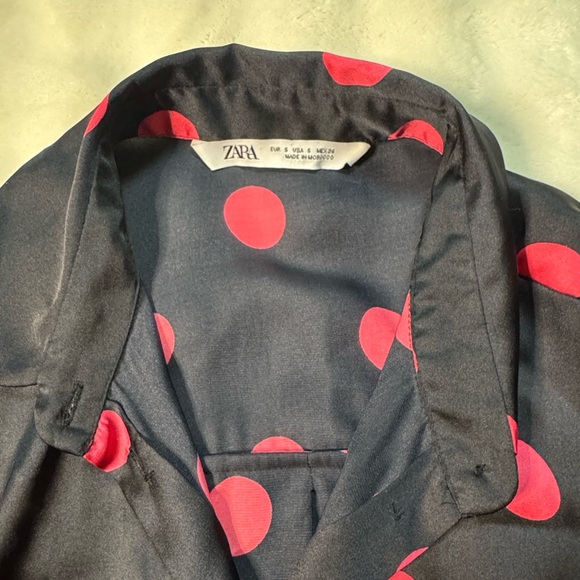 ZARA Black and Red Polka Dot Shirt - Picture 2 of 10
